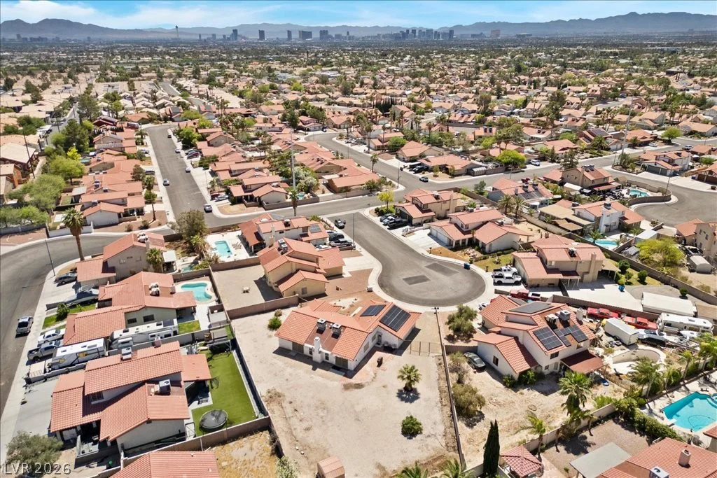 8508 Hearst, Las Vegas, NV 89117