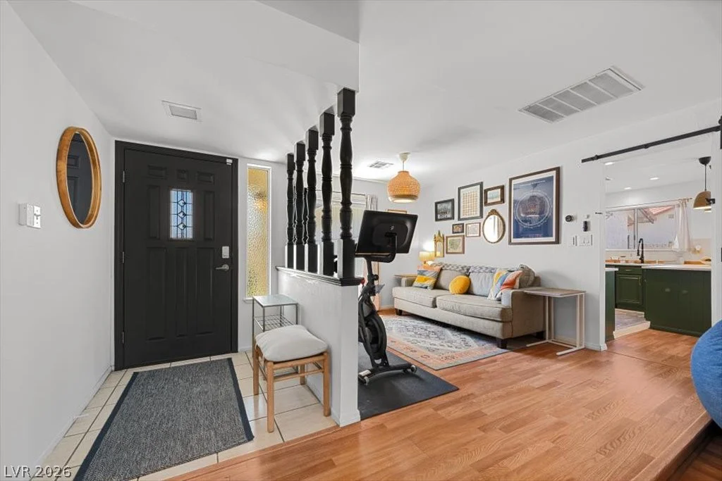 8508 Hearst, Las Vegas, NV 89117