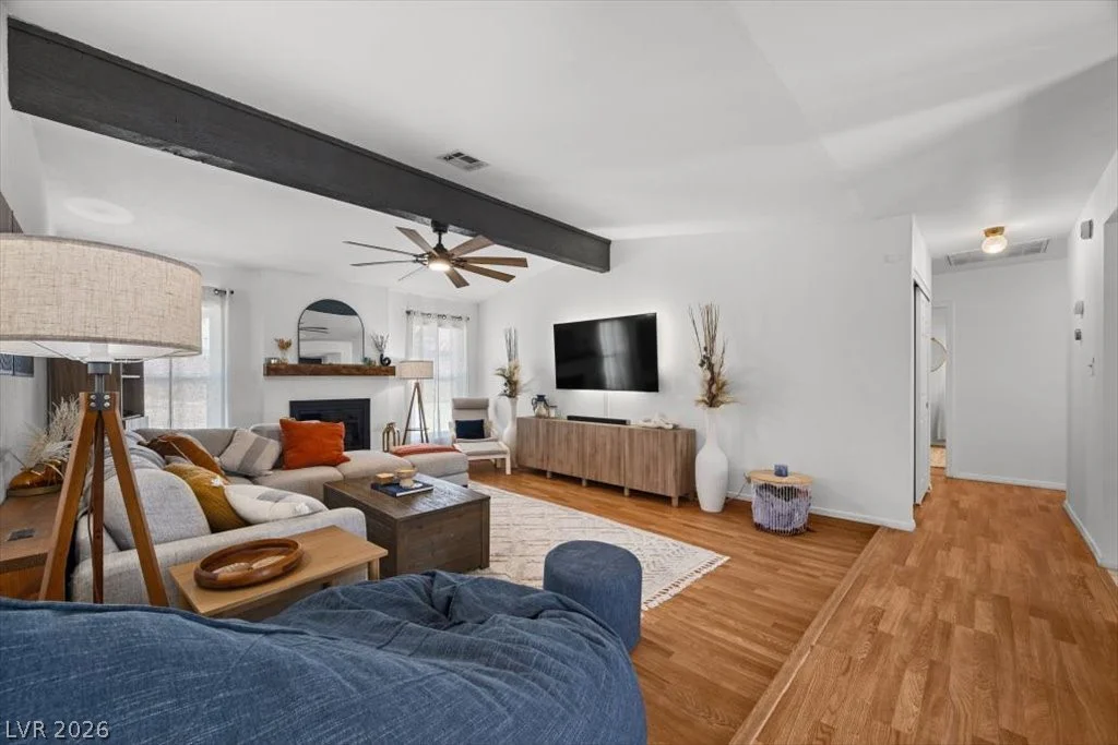 8508 Hearst, Las Vegas, NV 89117