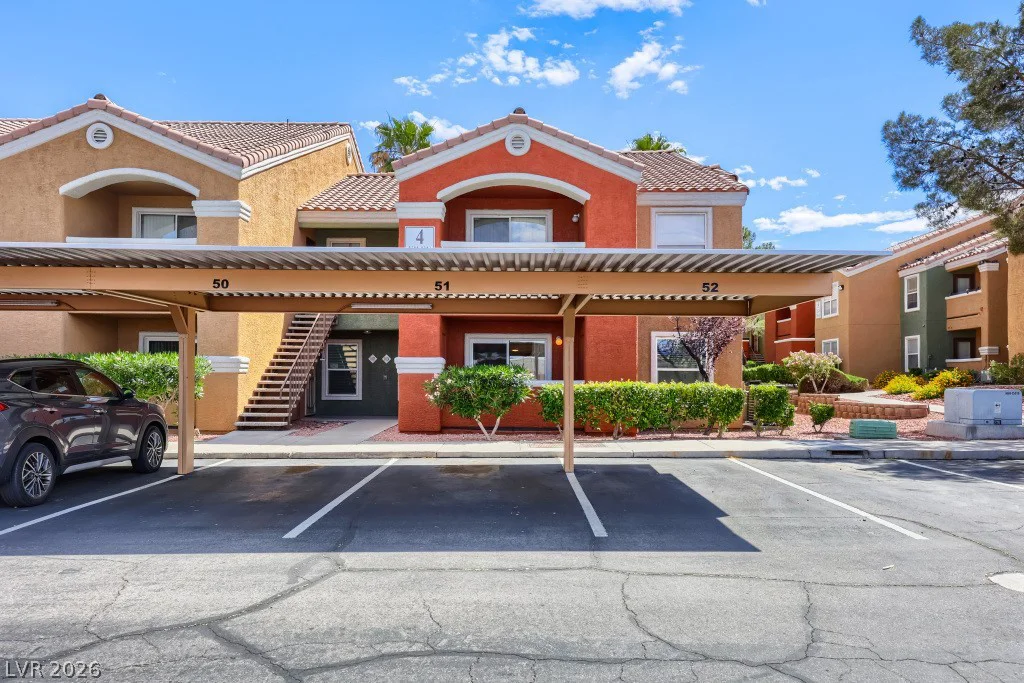 8101 Flamingo, Las Vegas, NV 89147