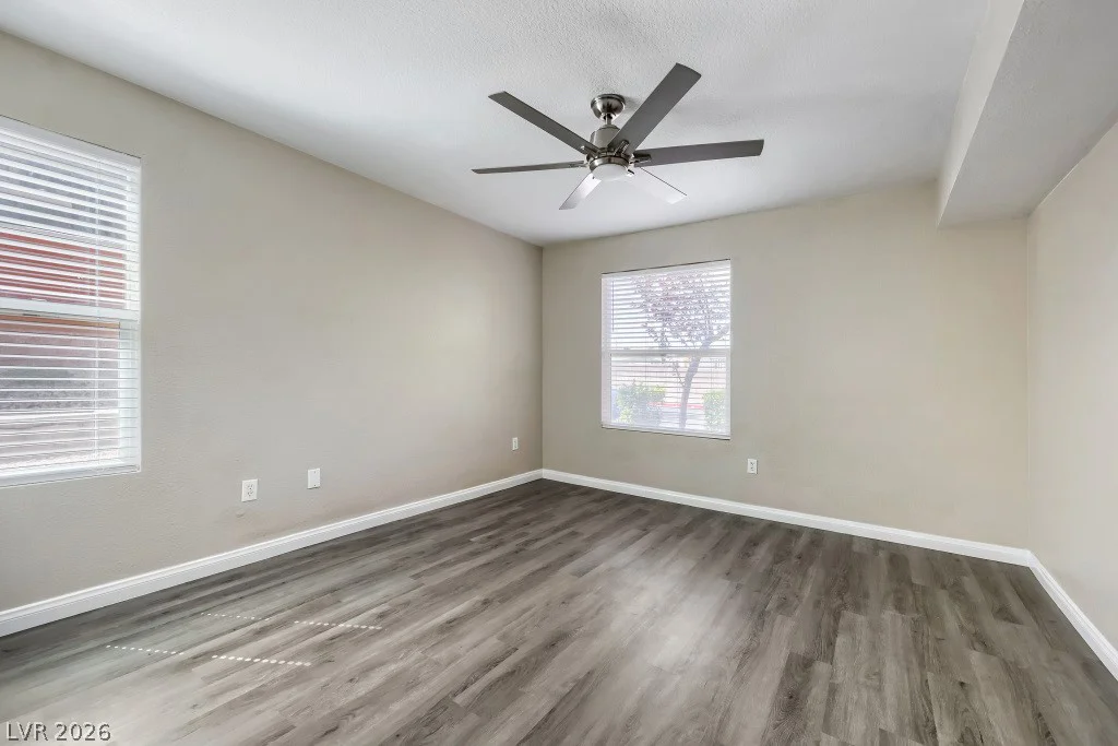 8101 Flamingo, Las Vegas, NV 89147