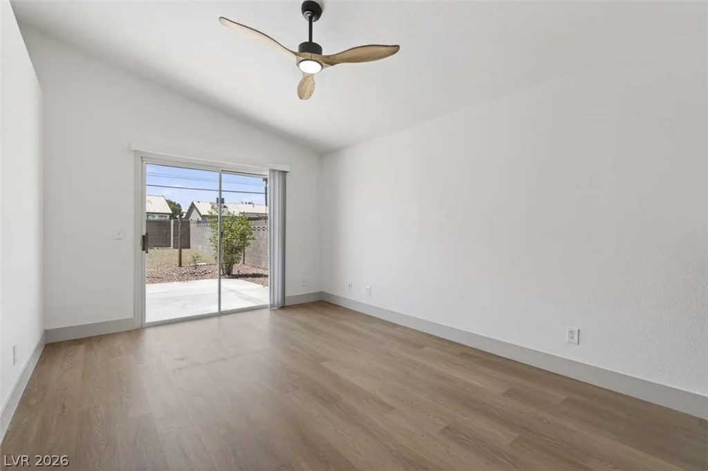 3825 Debussy, North Las Vegas, NV 89032