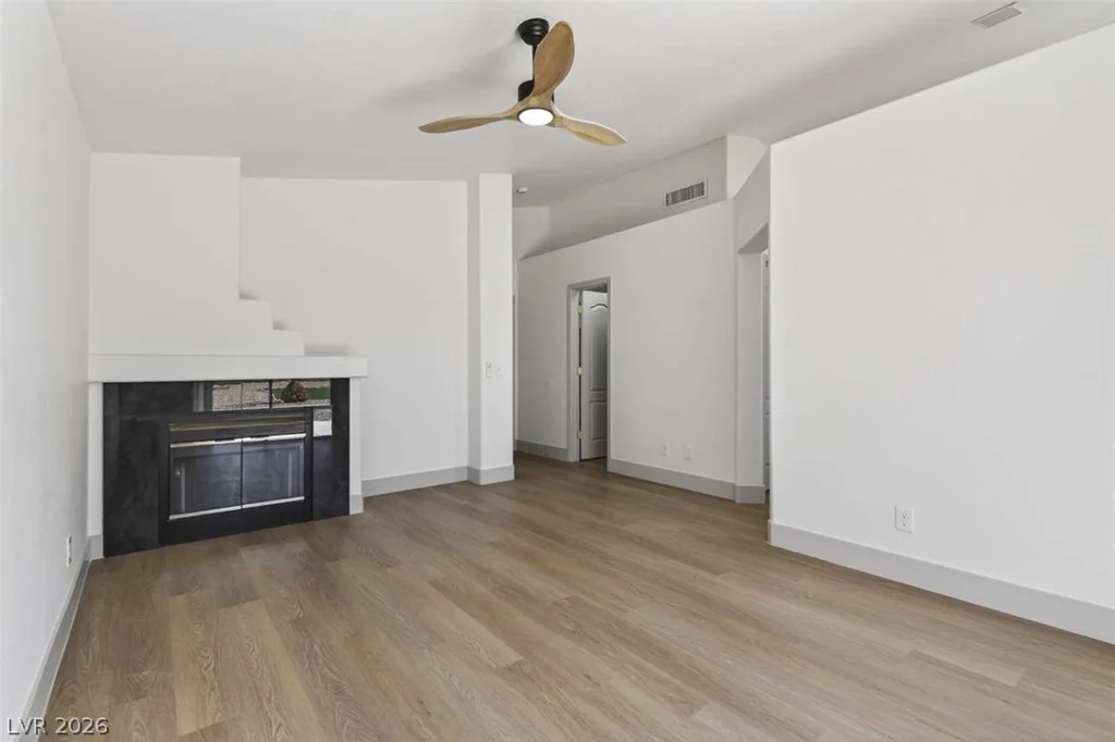 3825 Debussy, North Las Vegas, NV 89032