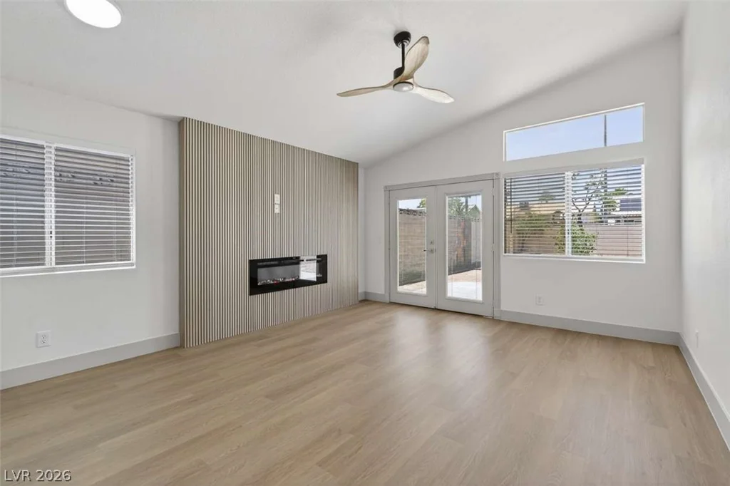 3825 Debussy, North Las Vegas, NV 89032