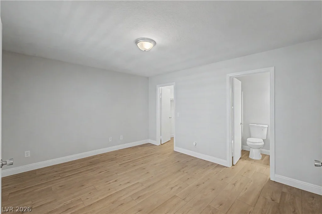 6800 Lake Mead, Las Vegas, NV 89156