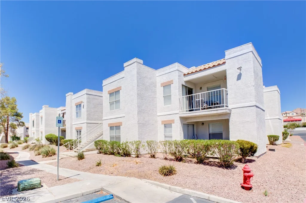 6800 Lake Mead, Las Vegas, NV 89156