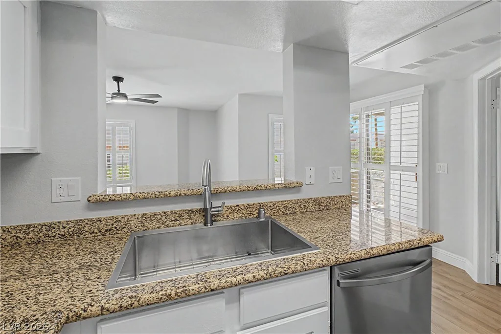 6800 Lake Mead, Las Vegas, NV 89156