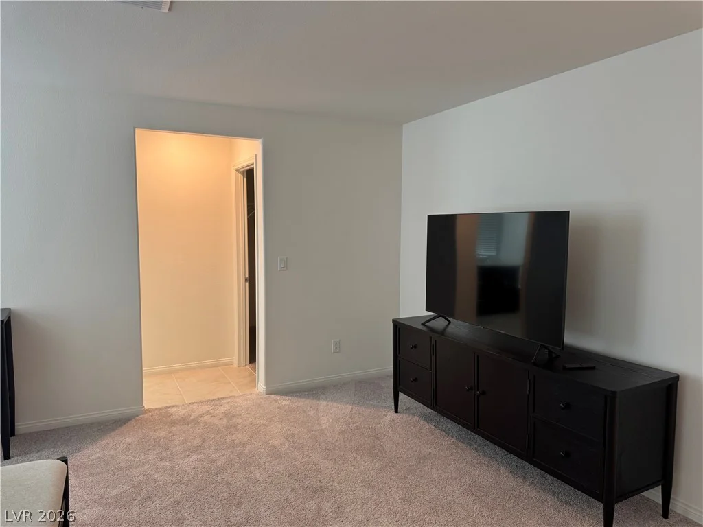 7055 Cottage Vista, Las Vegas, NV 89113