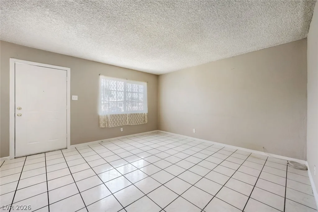 6317 Bannock, Las Vegas, NV 89107