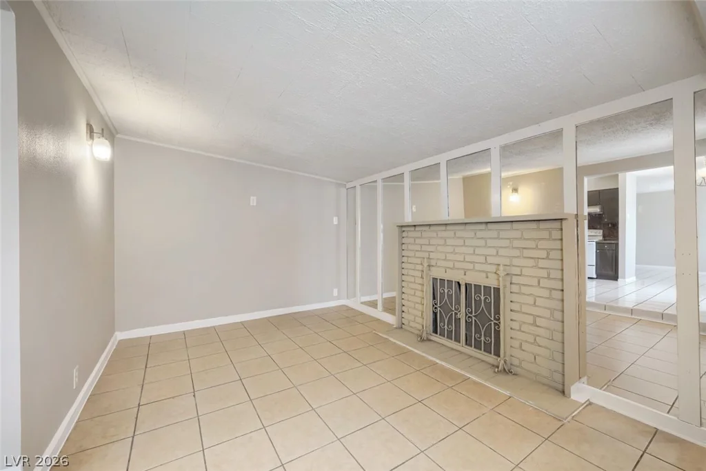 6317 Bannock, Las Vegas, NV 89107