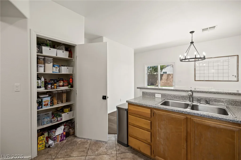 4916 Morning Splash, Las Vegas, NV 89131