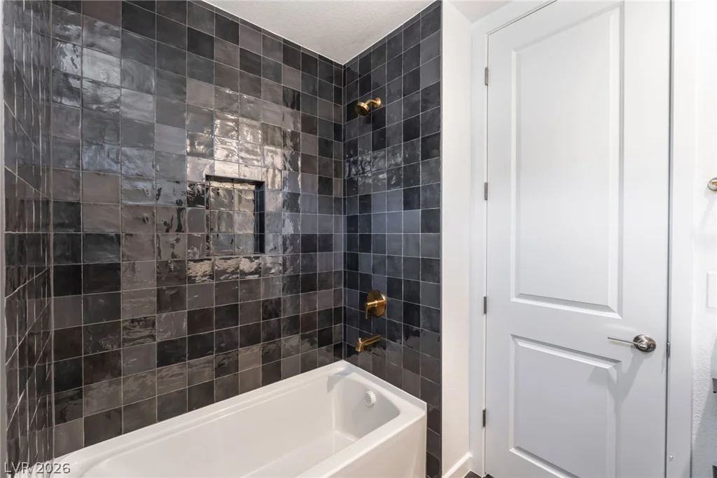 650 Fortis Creek, Las Vegas, NV 89138