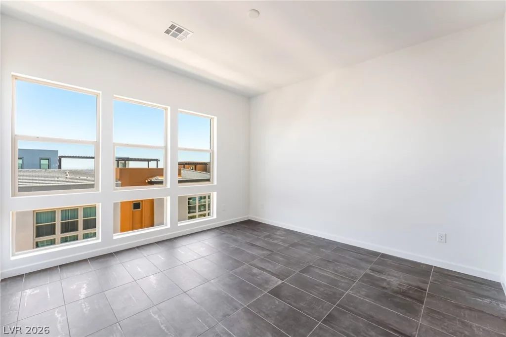650 Fortis Creek, Las Vegas, NV 89138
