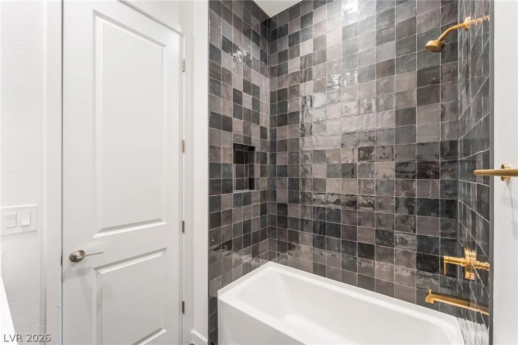650 Fortis Creek, Las Vegas, NV 89138
