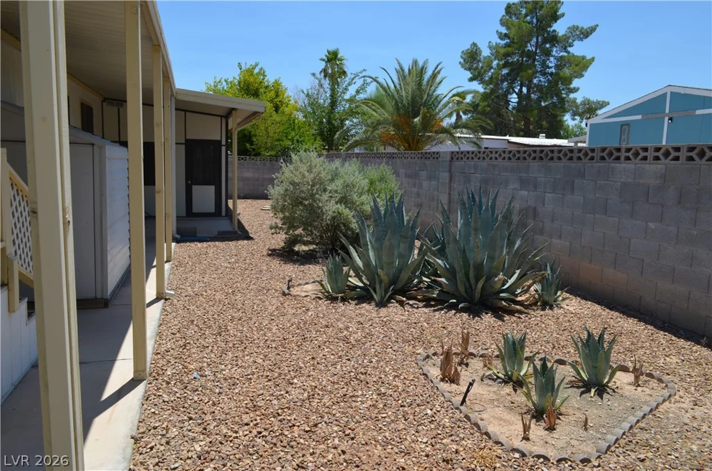3333 Ewa Beach, Las Vegas, NV 89122