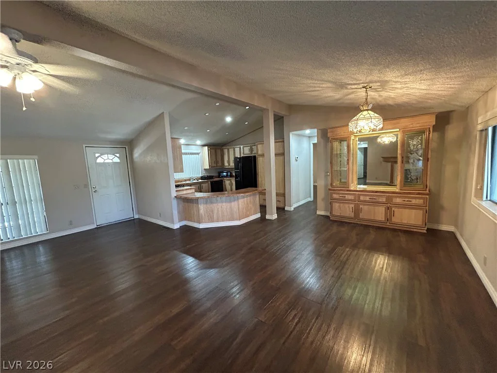 3333 Ewa Beach, Las Vegas, NV 89122