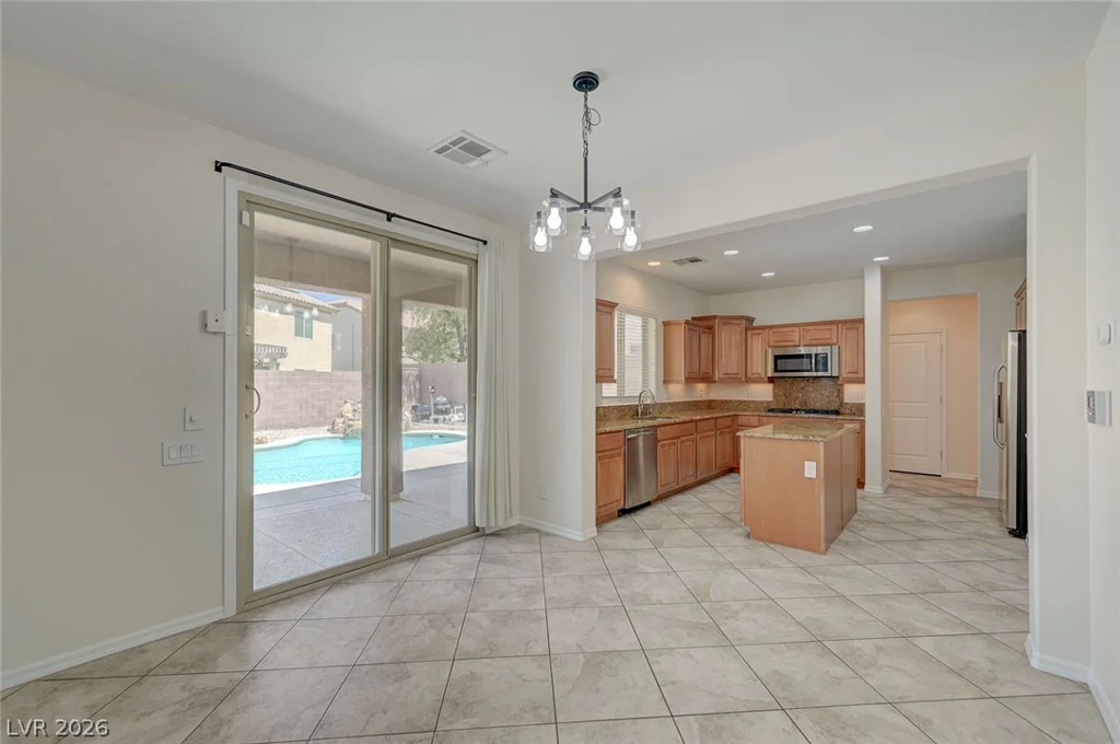 2556 Chateau Clermont, Henderson, NV 89044