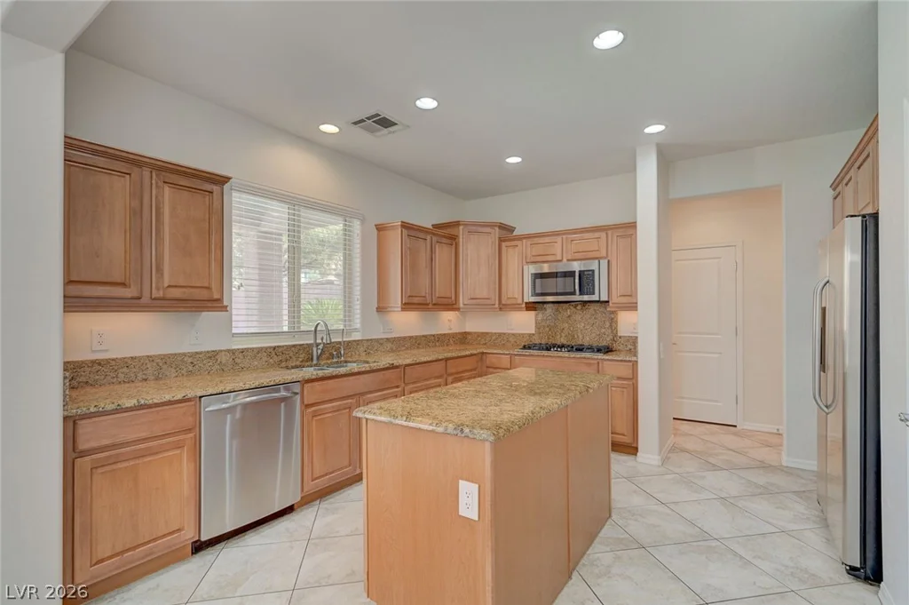 2556 Chateau Clermont, Henderson, NV 89044