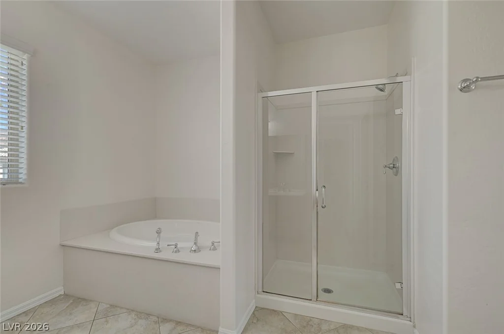 2556 Chateau Clermont, Henderson, NV 89044