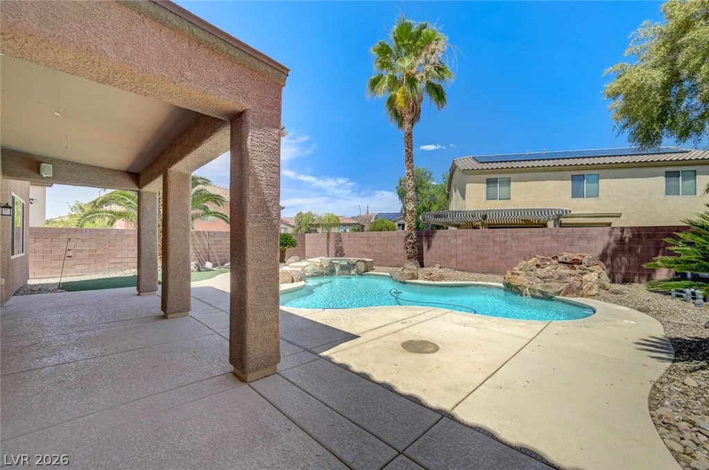 2556 Chateau Clermont, Henderson, NV 89044