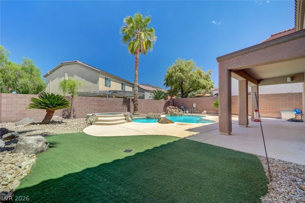 2556 Chateau Clermont, Henderson, NV 89044