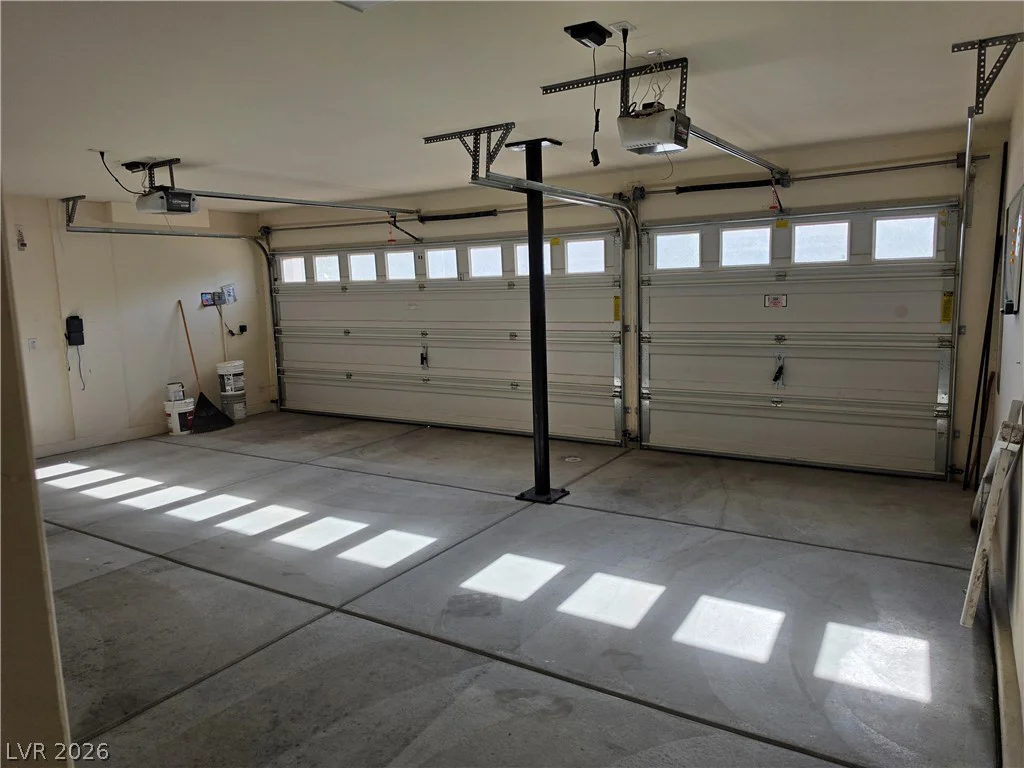 9739 Fox Estate, Las Vegas, NV 89141