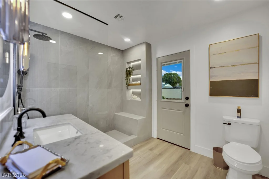 1244 Park, Las Vegas, NV 89102