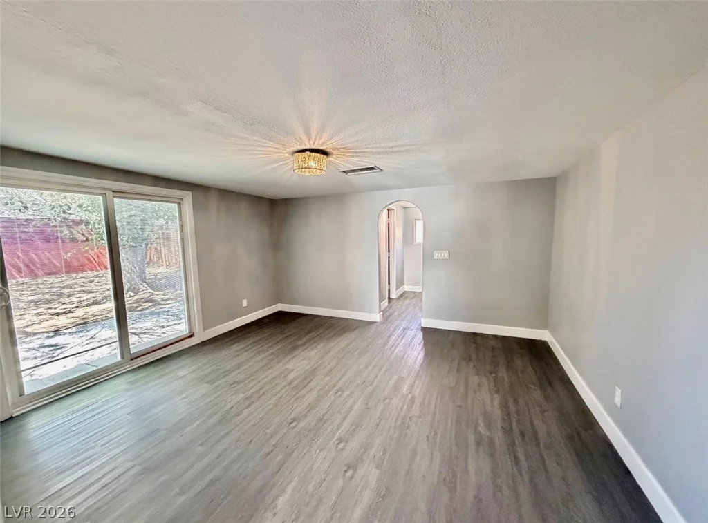 1311 Griffith, Las Vegas, NV 89104