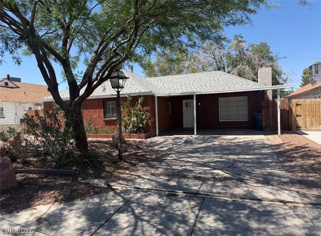 1311 Griffith, Las Vegas, NV 89104