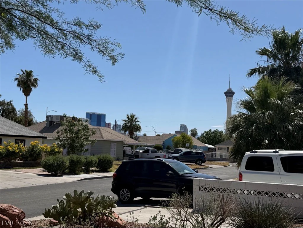 1311 Griffith, Las Vegas, NV 89104