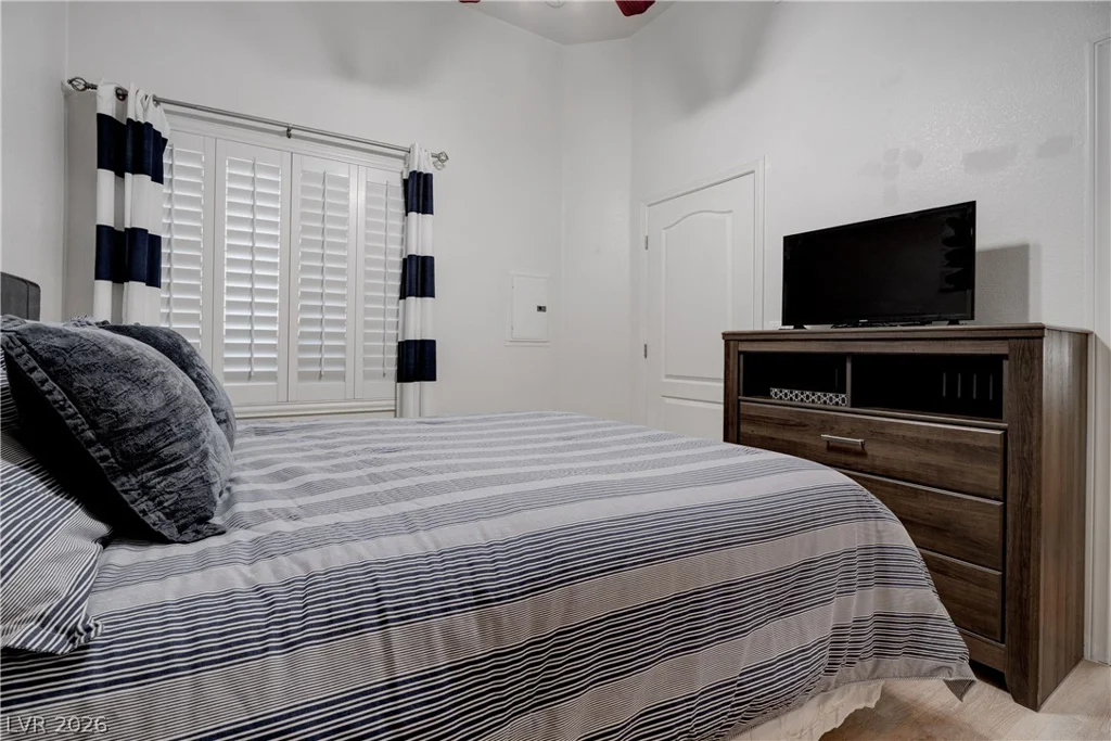 2305 Horizon Ridge, Henderson, NV 89052