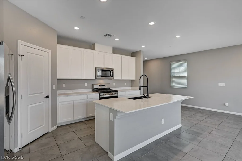 2570 Ofanto, Henderson, NV 89044