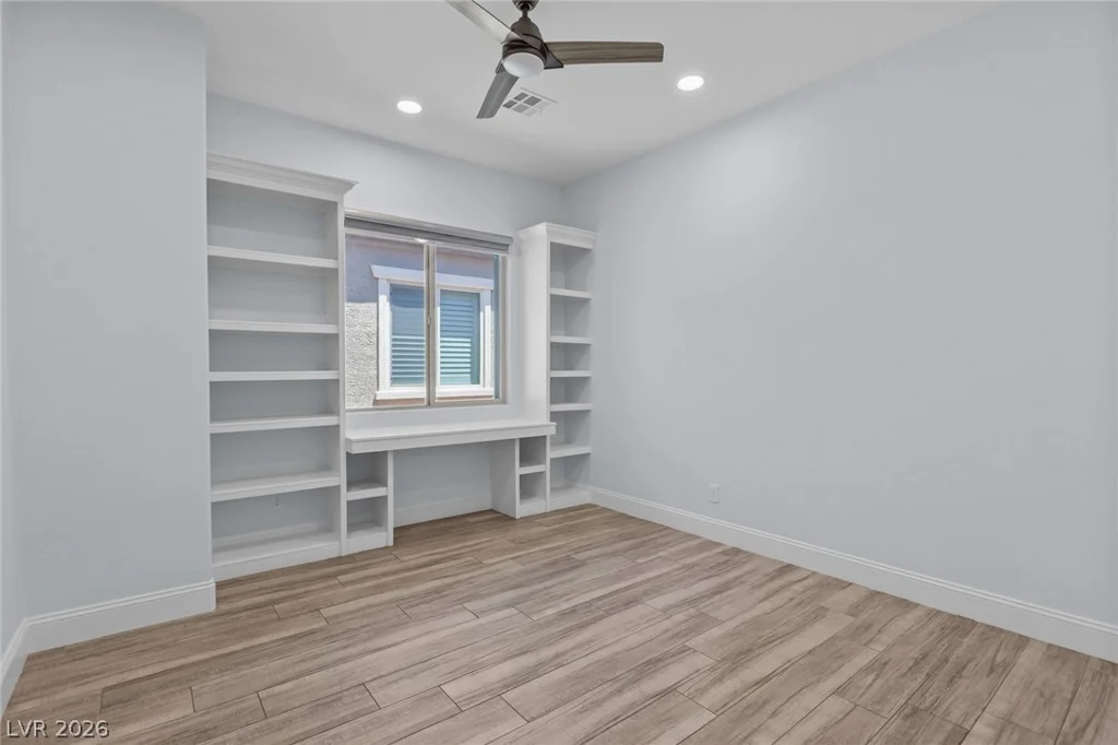 9048 Kristy Alana, Las Vegas, NV 89139