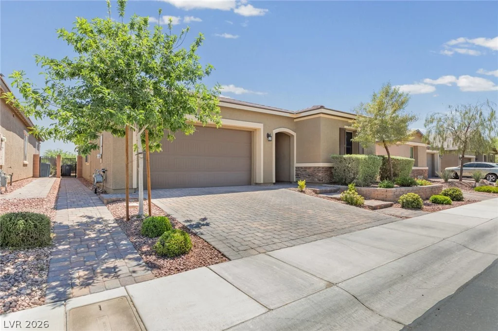 9048 Kristy Alana, Las Vegas, NV 89139