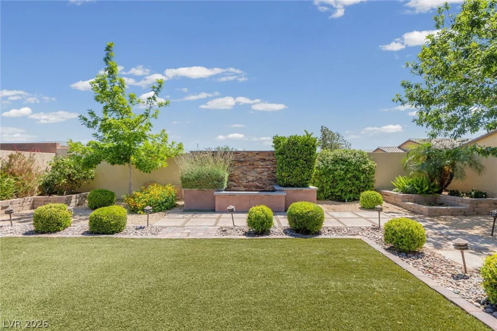 9048 Kristy Alana, Las Vegas, NV 89139