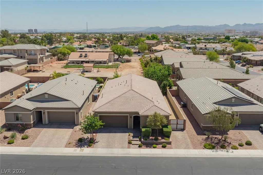 9048 Kristy Alana, Las Vegas, NV 89139