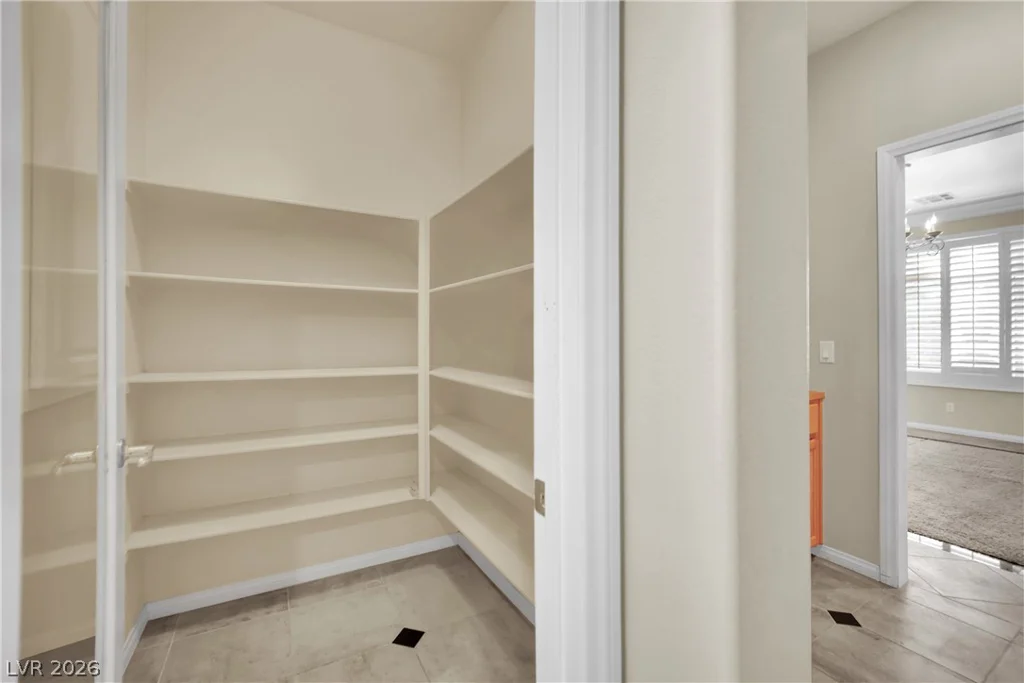 10086 Ashiem, Las Vegas, NV 89183