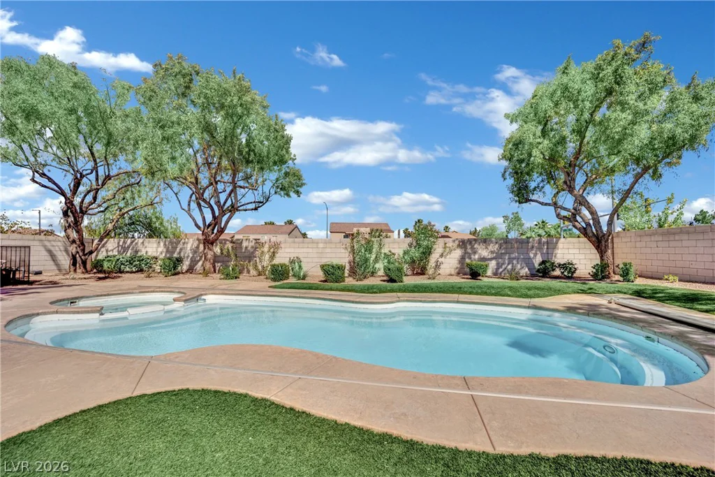 10086 Ashiem, Las Vegas, NV 89183