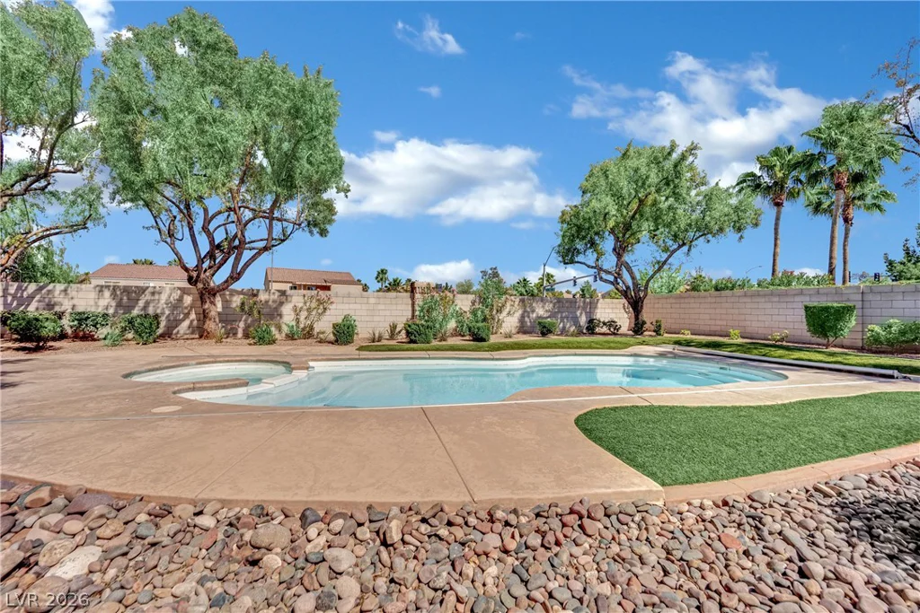 10086 Ashiem, Las Vegas, NV 89183