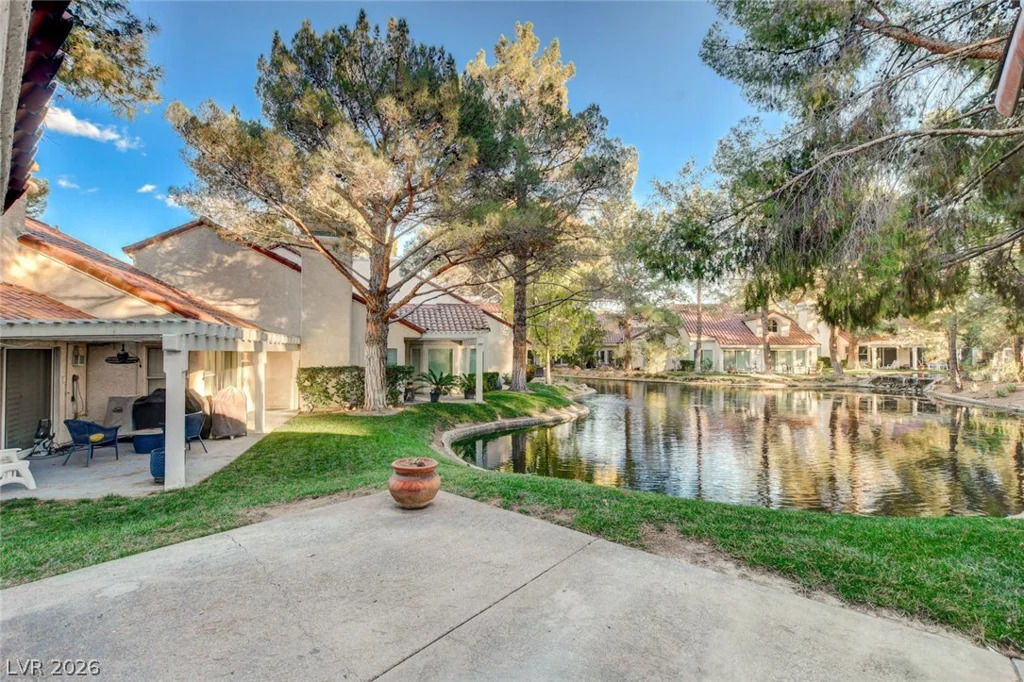 6987 Emerald Springs, Las Vegas, NV 89113