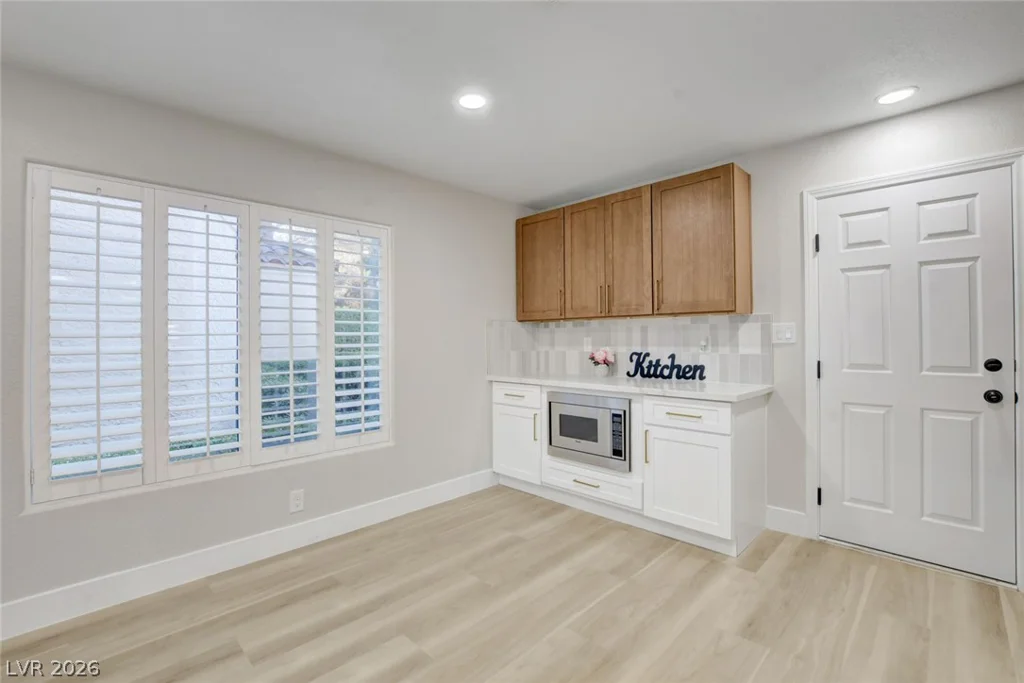 6987 Emerald Springs, Las Vegas, NV 89113