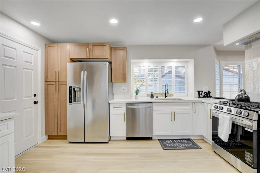 6987 Emerald Springs, Las Vegas, NV 89113