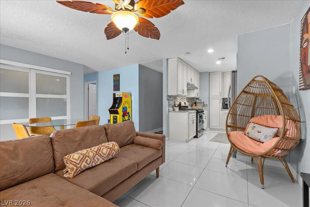5333 Longridge, Las Vegas, NV 89146