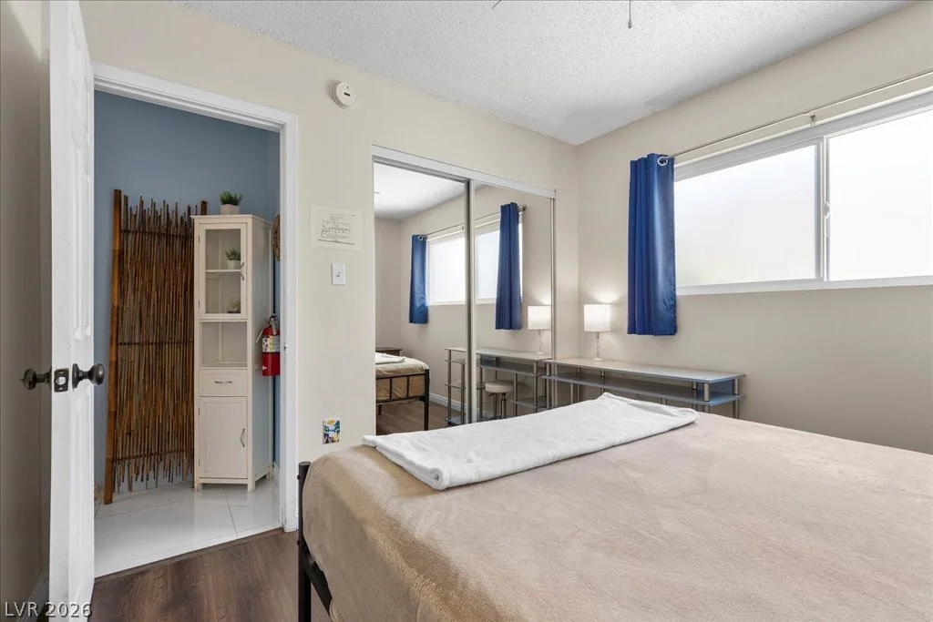5333 Longridge, Las Vegas, NV 89146