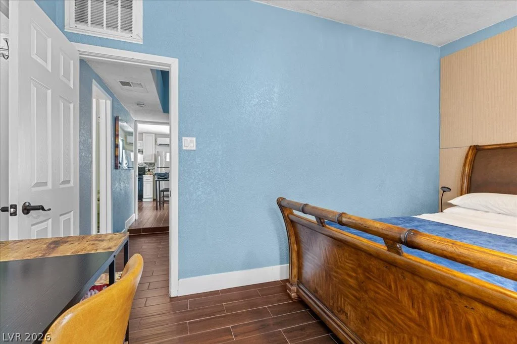 5333 Longridge, Las Vegas, NV 89146