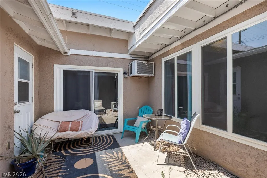 5333 Longridge, Las Vegas, NV 89146