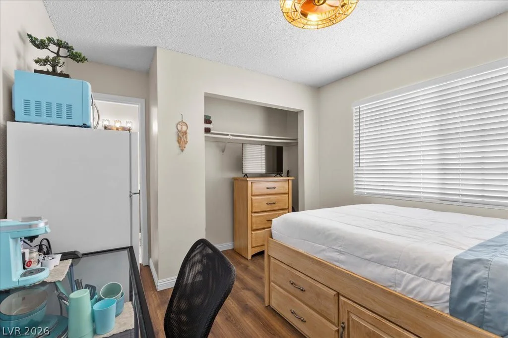 5333 Longridge, Las Vegas, NV 89146