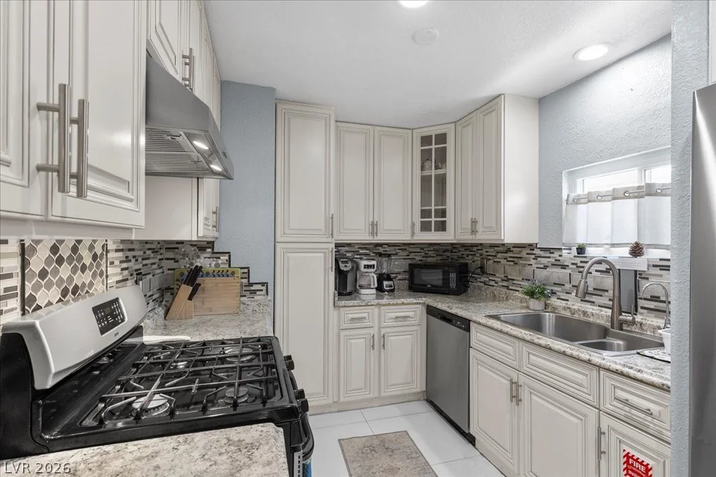 5333 Longridge, Las Vegas, NV 89146