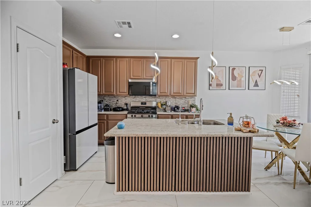 7322 Puddle Duck, Las Vegas, NV 89166