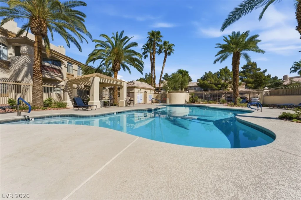 7400 Flamingo, Las Vegas, NV 89147